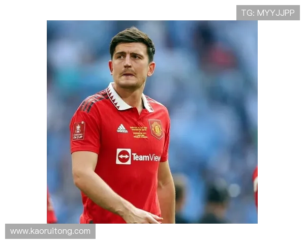 马奎尔若被处罚 曼联中卫仅剩约罗海文 马奎尔若被处罚 曼联中卫仅剩约罗海文